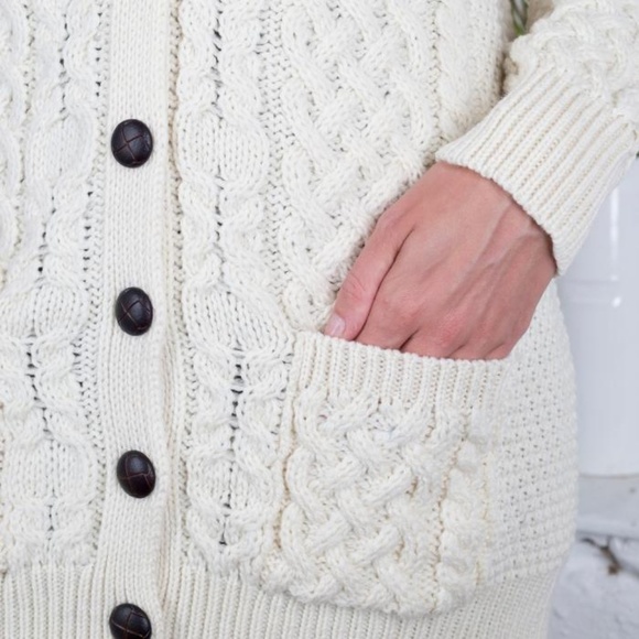 Vintage Aran Irish Boyfriend Crew Neck Cardigan Designer - Picture 5 of 7